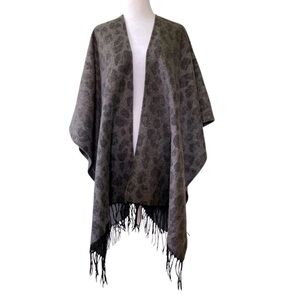 Woolrich Leopard Print Blanket Shawl/Cape/Wrap/Poncho/Shrug with Fringe